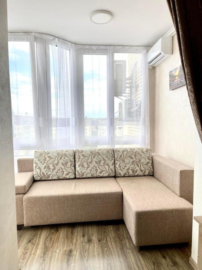 Atlant Luxury Family Apart Поряд З Тц Депот, Безконтактне Заселення Chernivtsi Exterior photo
